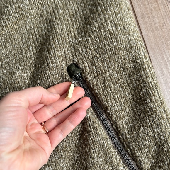 Men’s Almgwand Fleece Vest - Picture 7 of 10